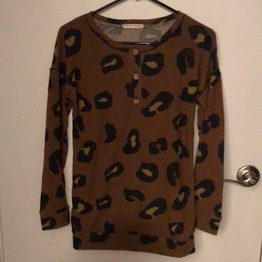 Cheetah print sweater